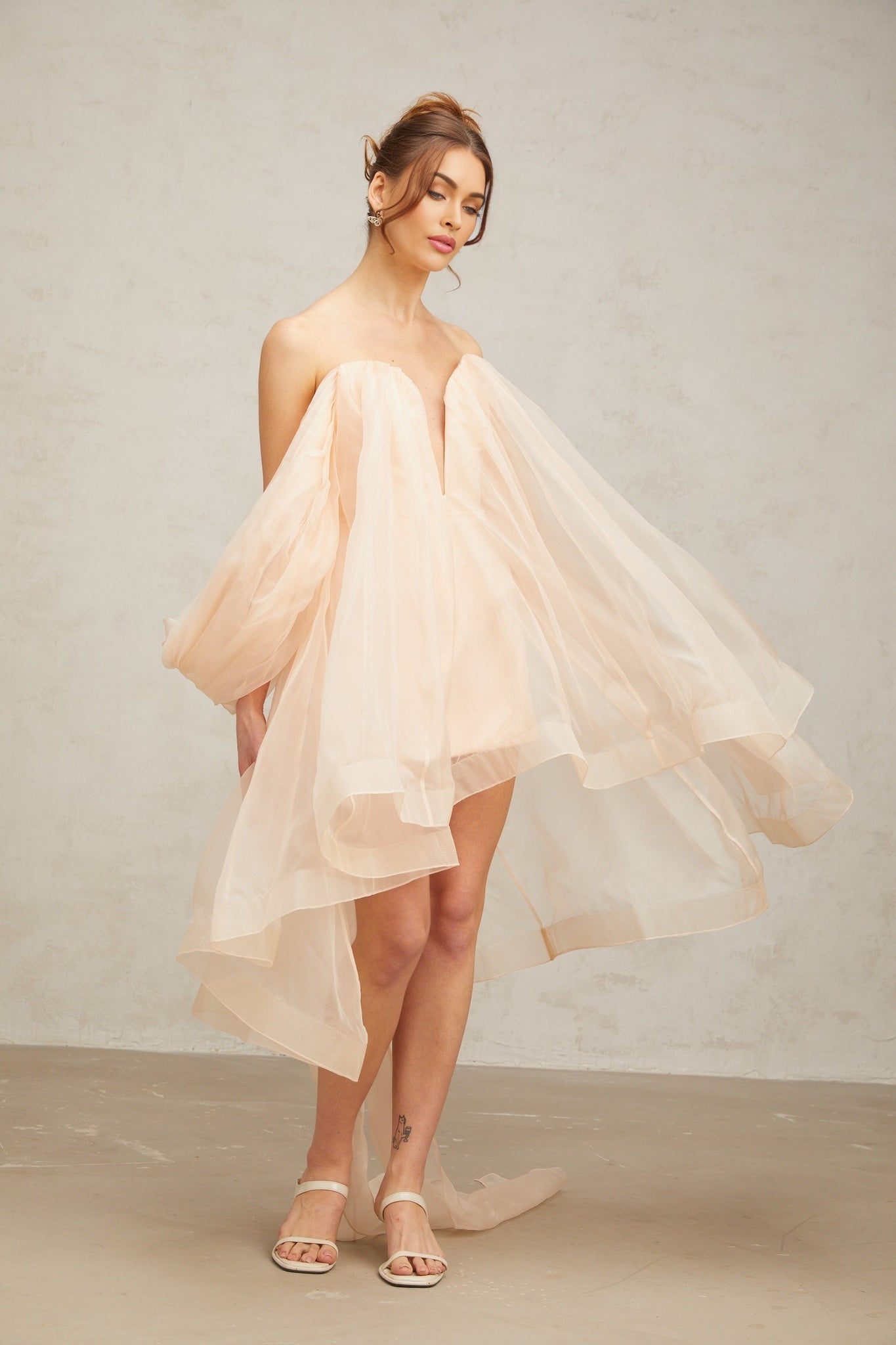 Giana Mini Dress - Strapless Boned Bodice V Neck Ruffled Voluminous Skirt Bow Embellishment