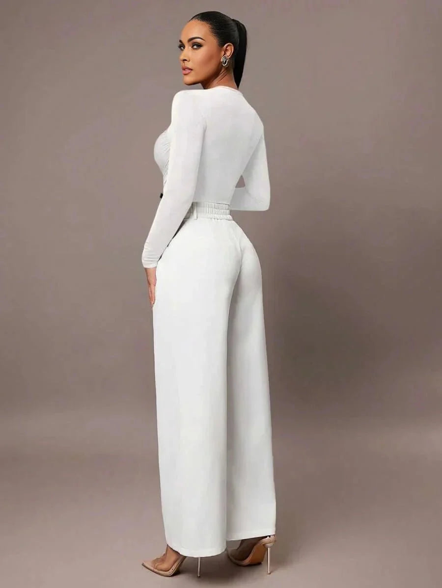 Gianna Bodysuit - Slim Fit - Knitted Fabric (93% Polyester, 7% Elastane) - Natural Waist Line (mid Waist) - Regular Long Sleeves - Modern Look