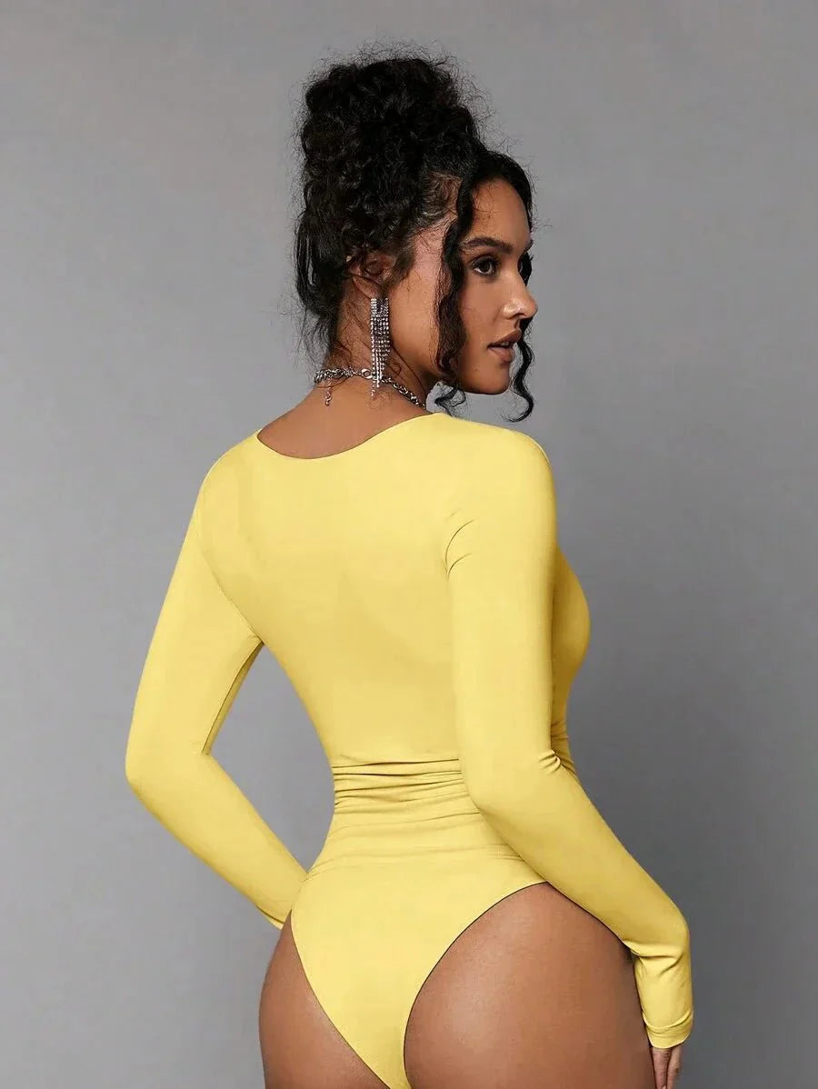 Giannina Bodysuit - Slim Fit - Long Sleeve Length - Medium Stretch Elasticity - Casual Style - Knitted Fabric - Square Neck Neckline