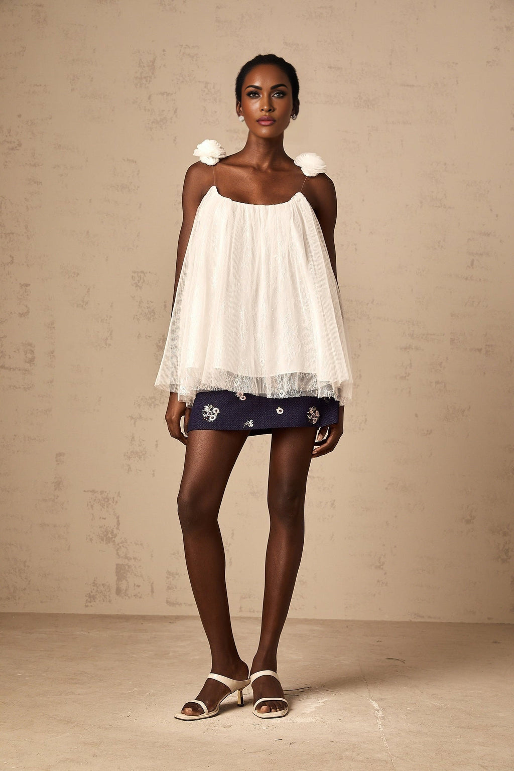 Giulia Top - Mesh Fabric - Flower Appliqué - Sequin Embellishment