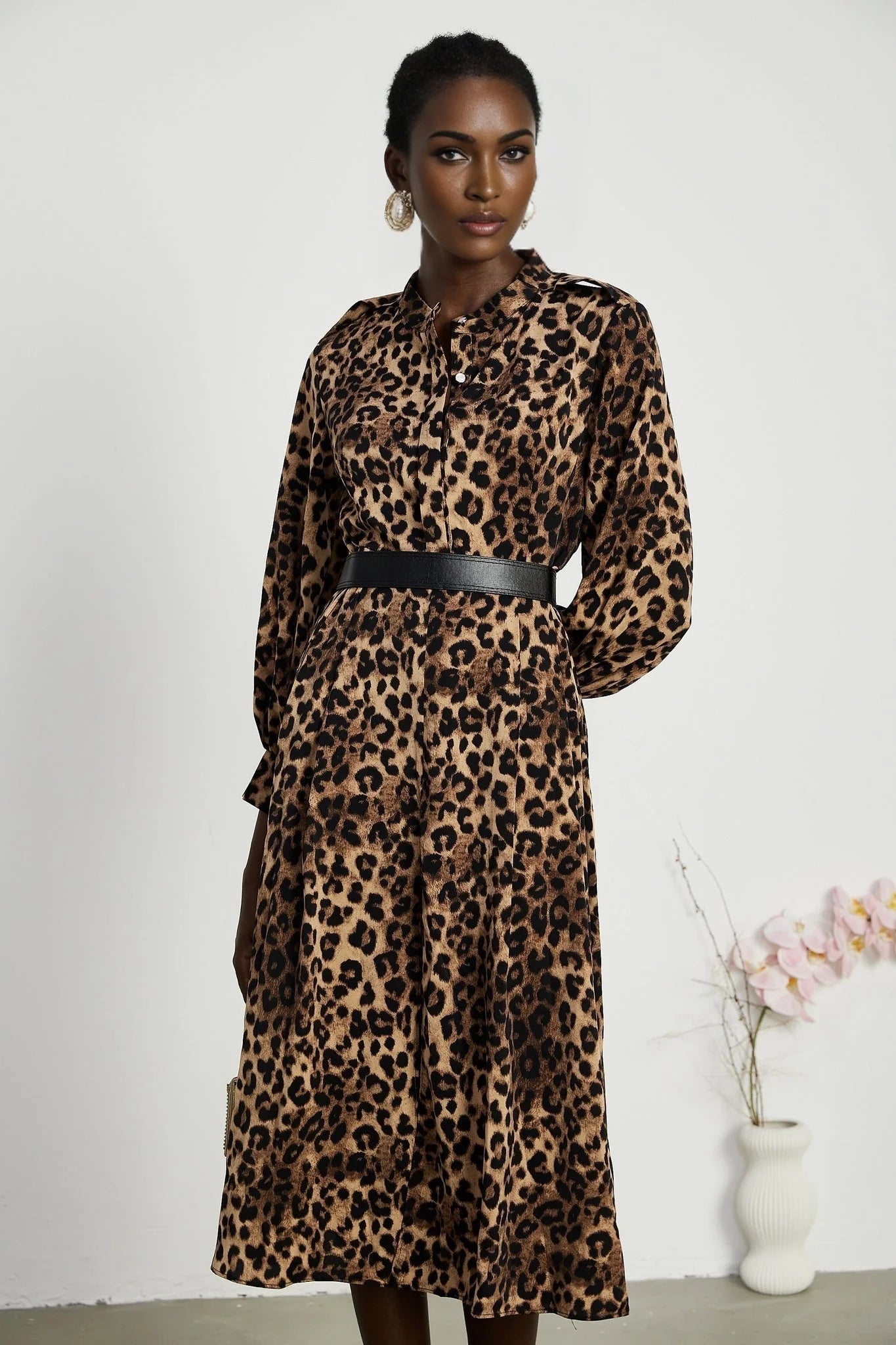 Giuliana Midi Dress - Stylish Design - Fashion Item