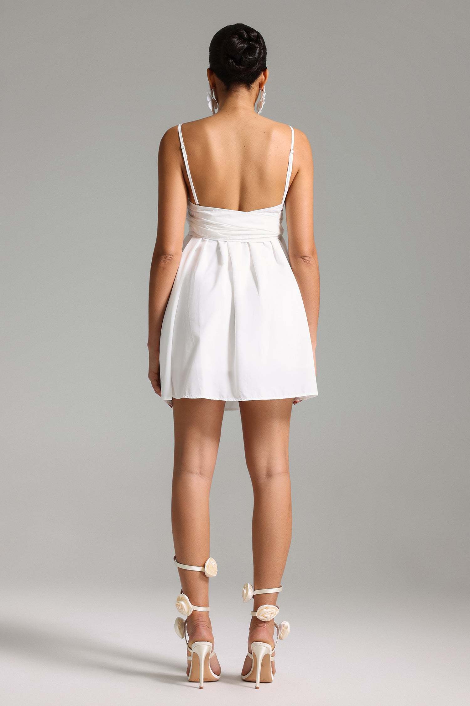 Giulietta White Mini Dress with Bowknot and Spaghetti Straps