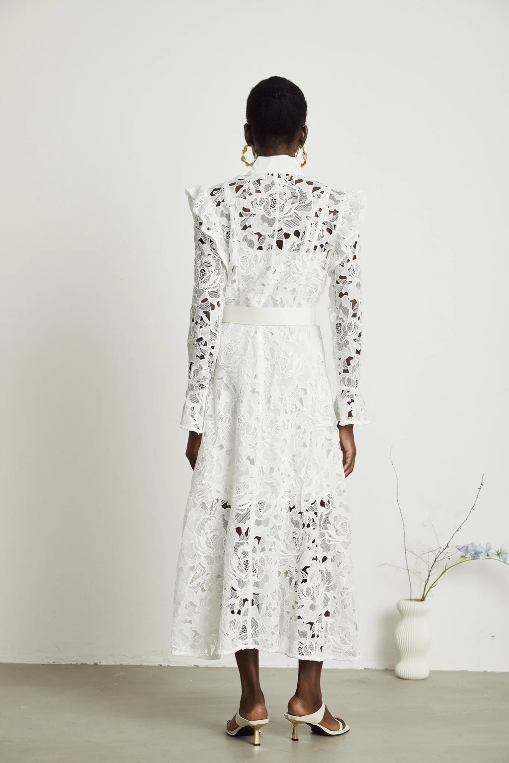 Gloria Floral Midi Dress - Long Sleeves - Chic Cutout Design - Belted Waist - Front Button Fastening