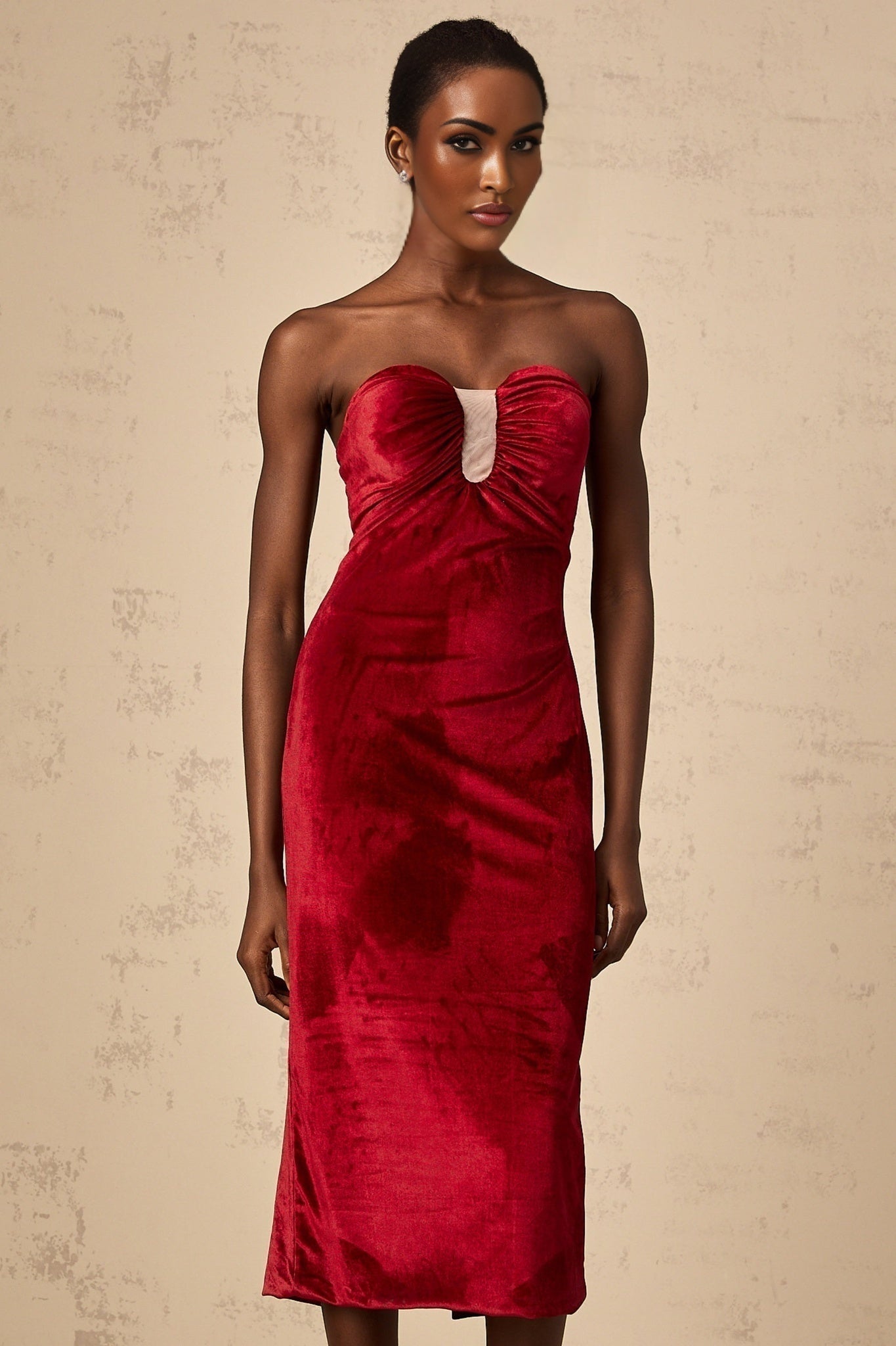 Grazia Midi Dress - Off the Shoulder Style - Sweetheart Neckline - Luxurious Velvet Finish - Rear Slit