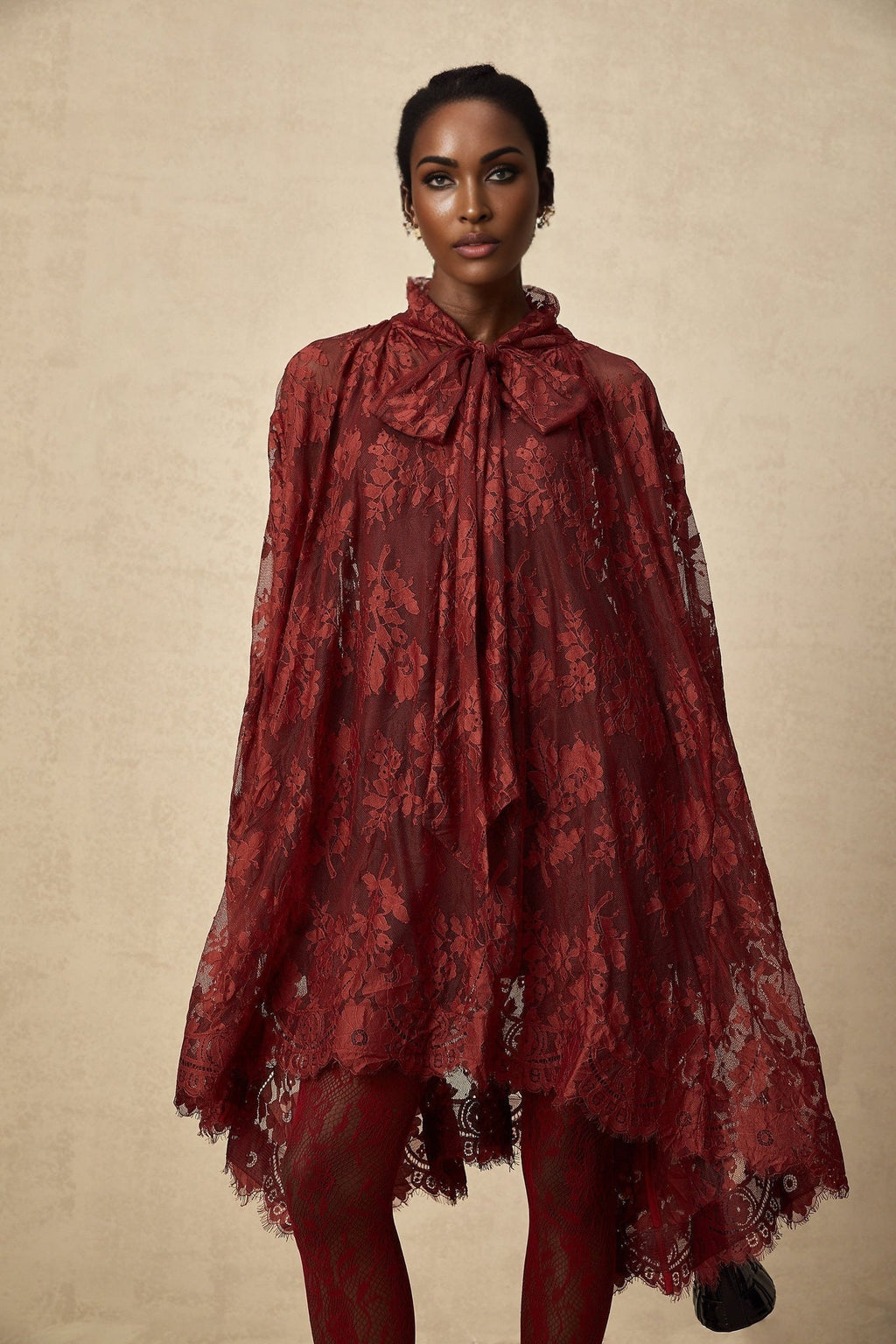 Guendalina Dress - Chantilly Lace - Long Sleeve - Knee - Length