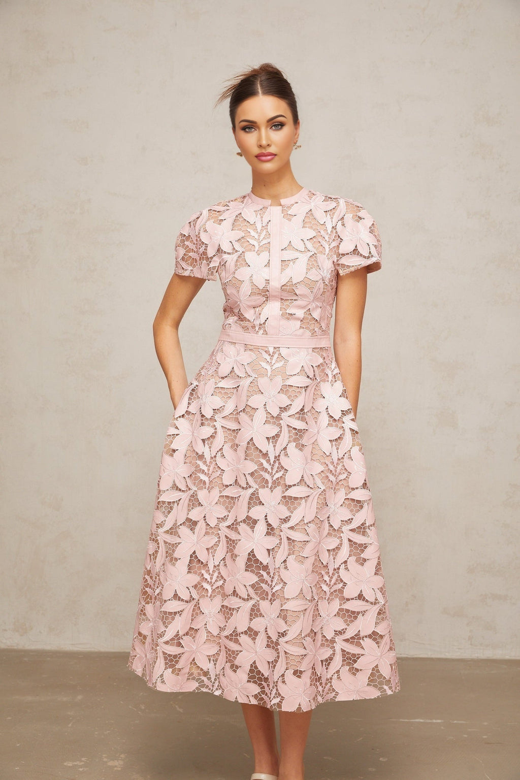 Guendalina Midi Dress - Round Neck - Short Sleeves - Cinched Waist - Guipure Lace
