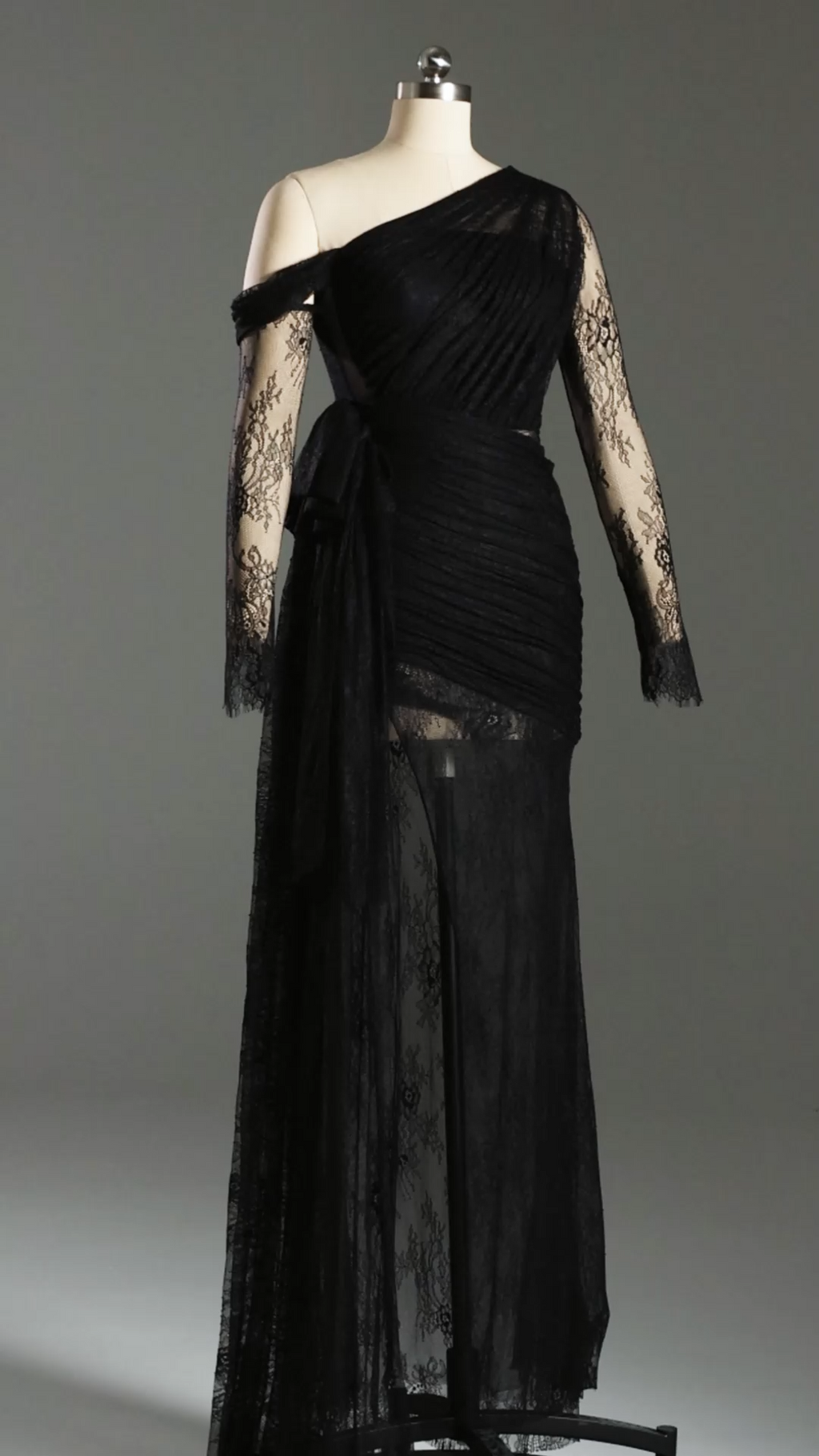 Hanna Black Lace One-Shoulder Evening Dress with High Slit and Ruched Detailing