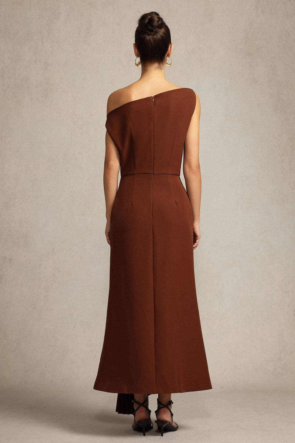 Jamie Brown Elegant Oblique Shoulder Draped Pleated Waist Midi Dress
