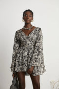Joanna Mini Dress - V - neckline - Contrast Colors - Long Sleeves - Pattern