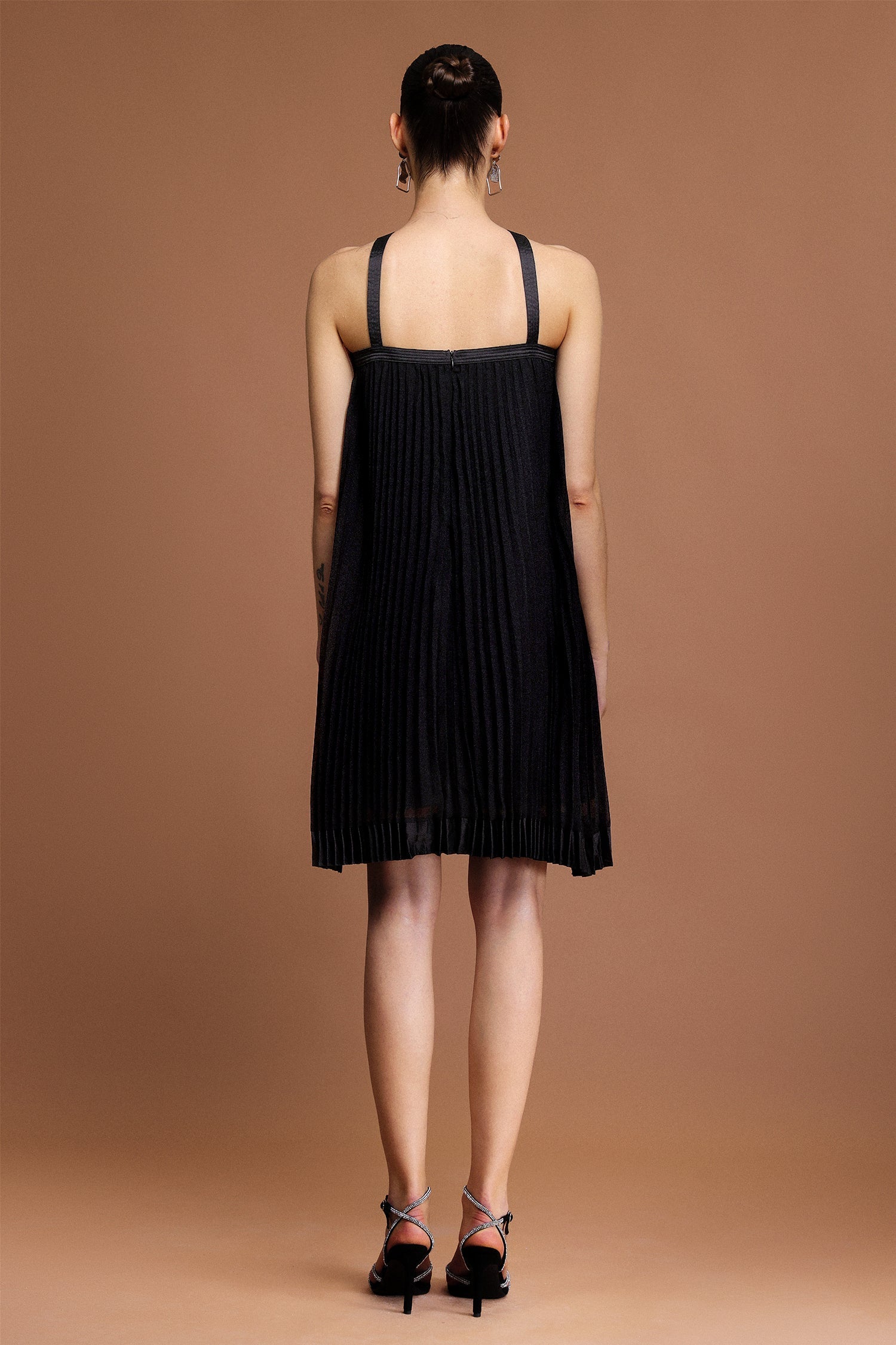 Kali Black Bowknot Sleeveless Pleated Mini Dress