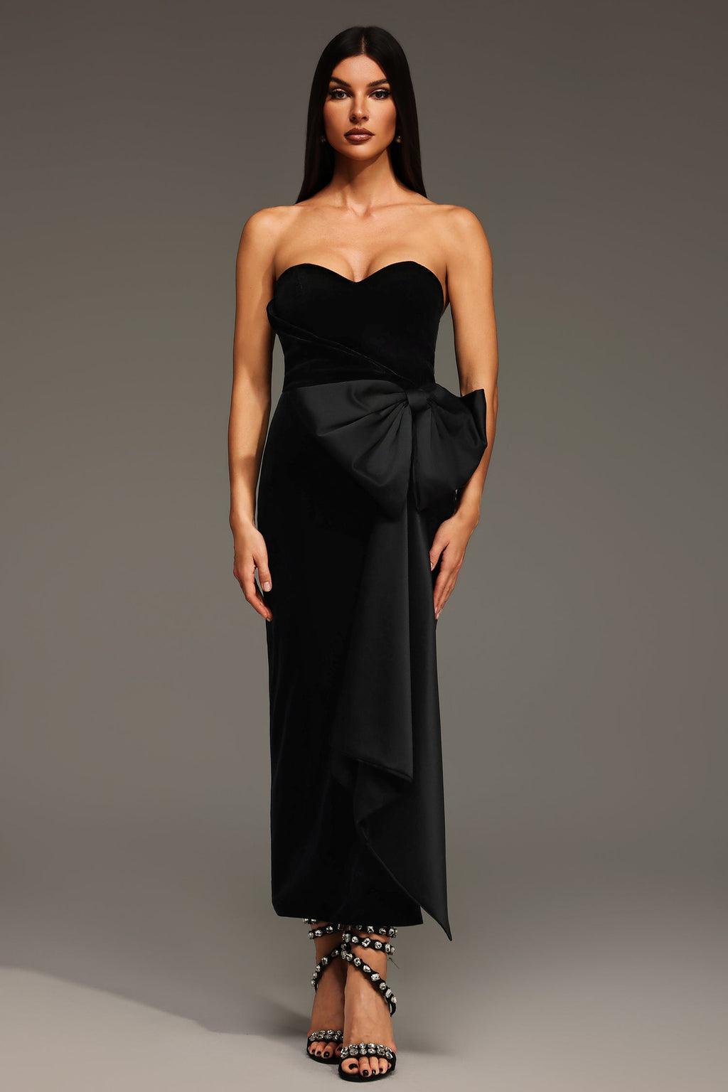 Karina Black Strapless Heart-Shaped Bow Detail Dress
