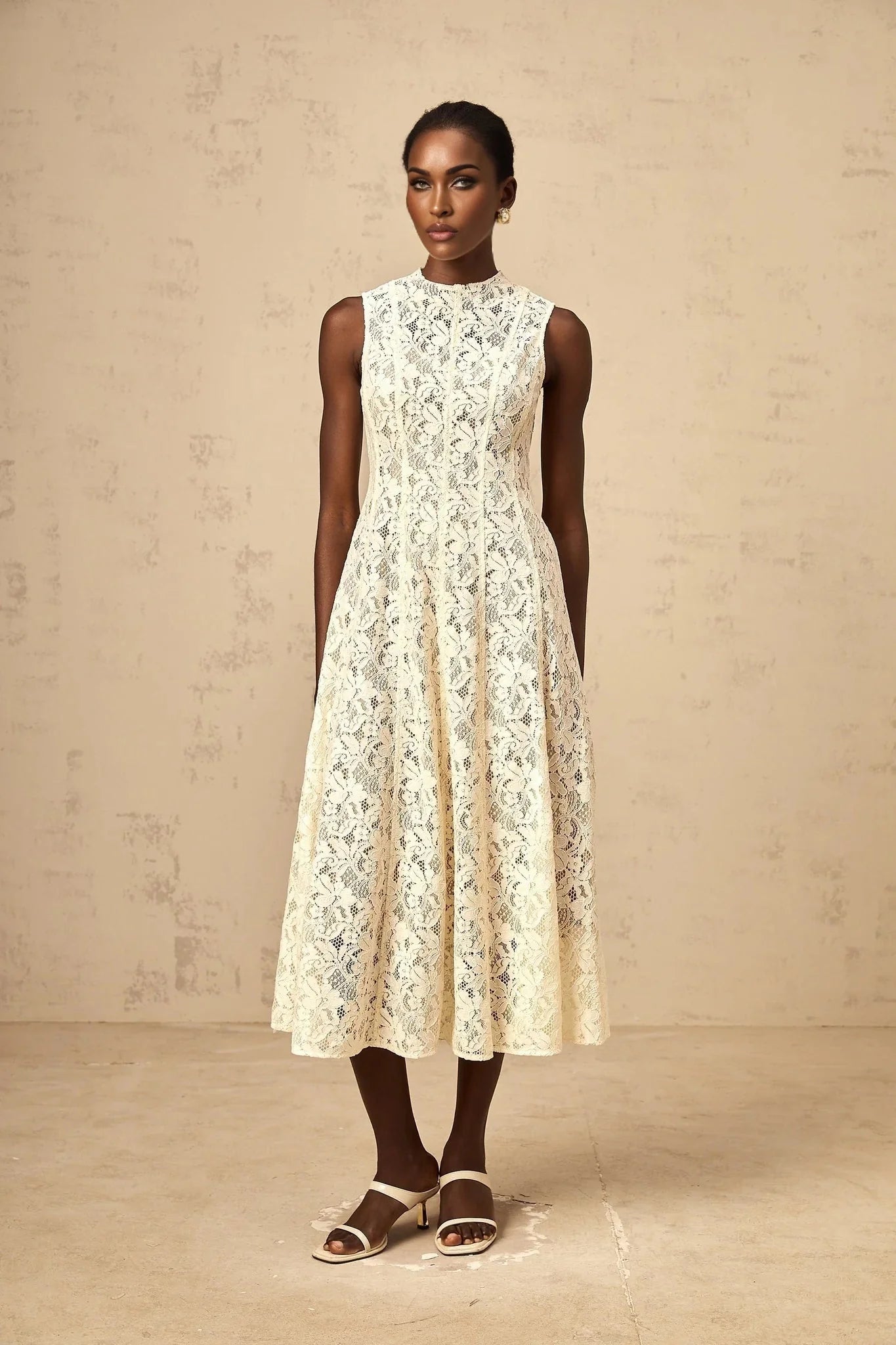Lainey Midi Dress Beige Floral - Lace Flared Hem