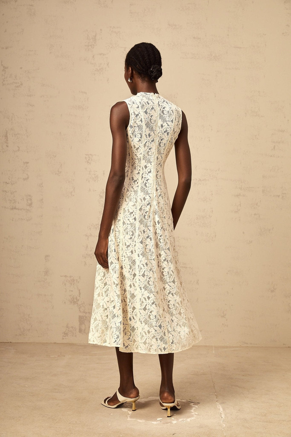 Lainey Midi Dress Beige Floral - Lace Flared Hem