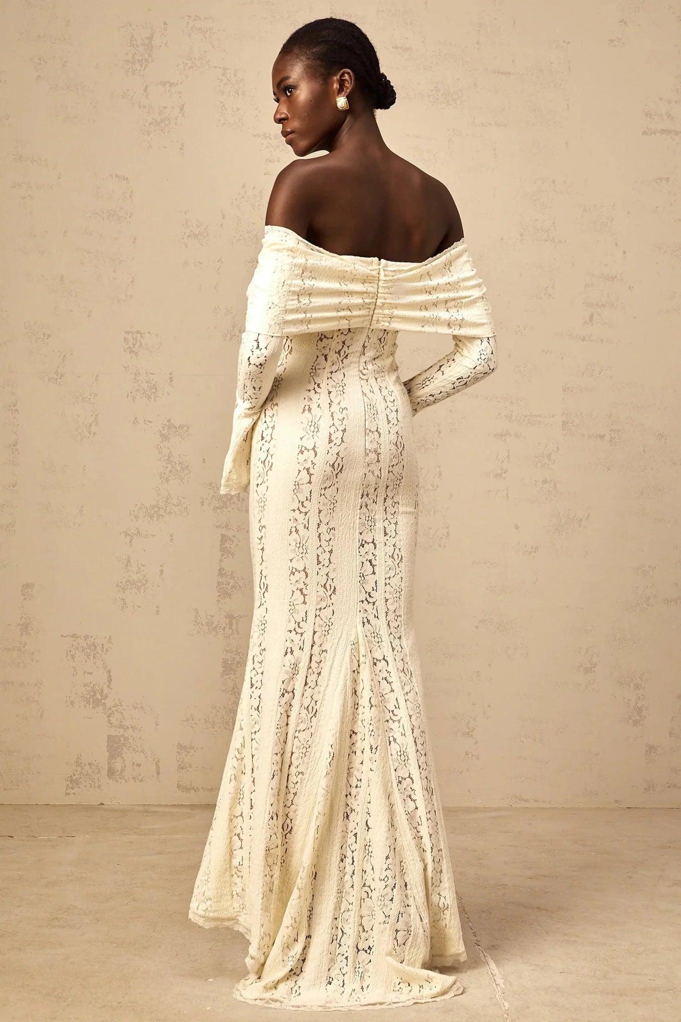 Lana Maxi Dress Floral Lace Train Design Neutrals