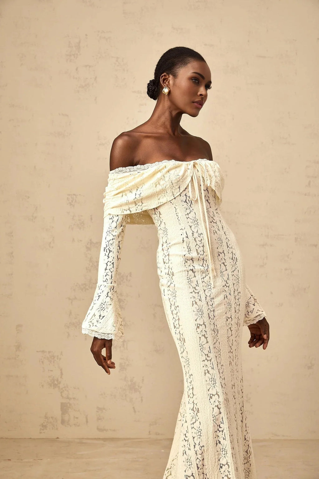 Lana Maxi Dress Floral Lace Train Design Neutrals