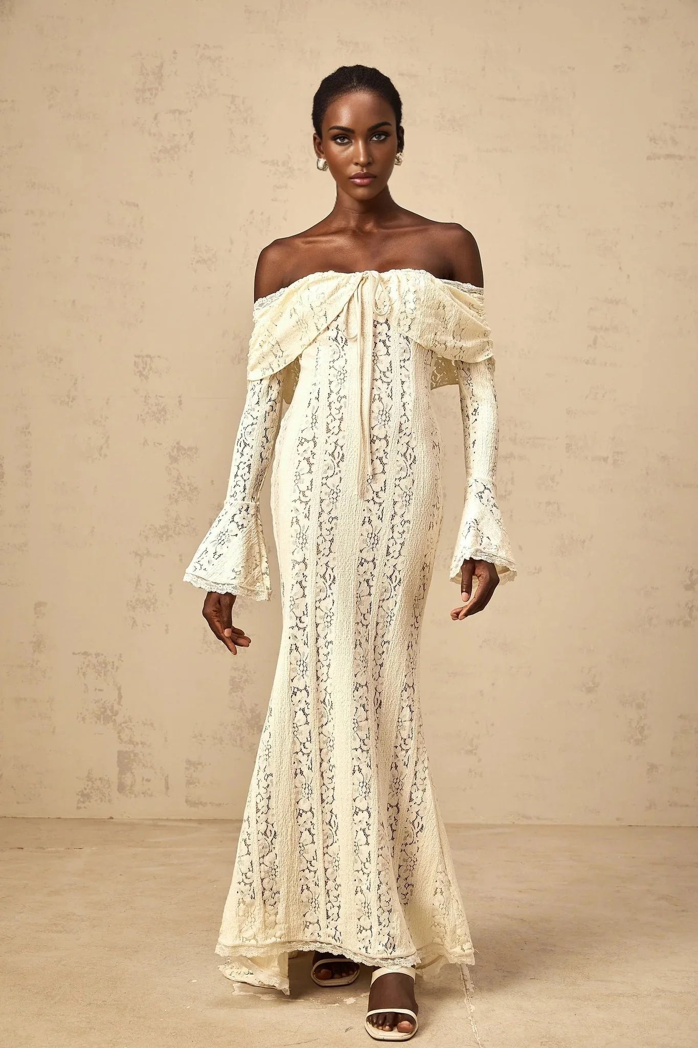 Lana Maxi Dress Floral Lace Train Design Neutrals
