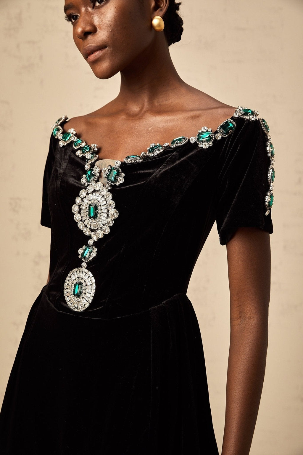 Liana Mini Dress Black Velvet Crystal Chic Style