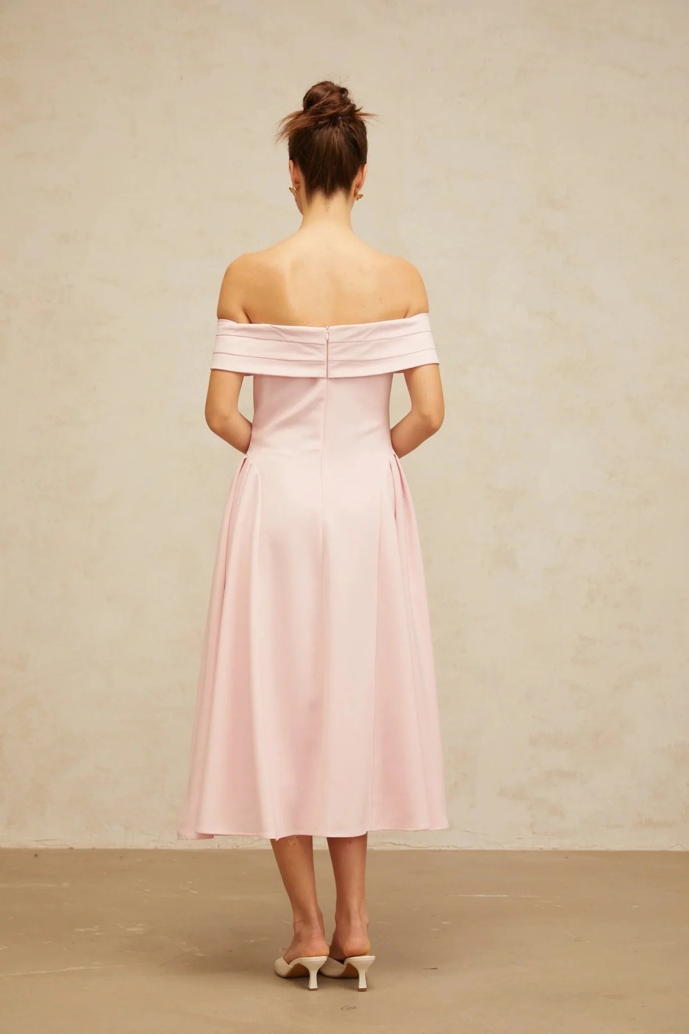 Lilah Midi Dress Pink Off - Shoulder Pleated & Flared
