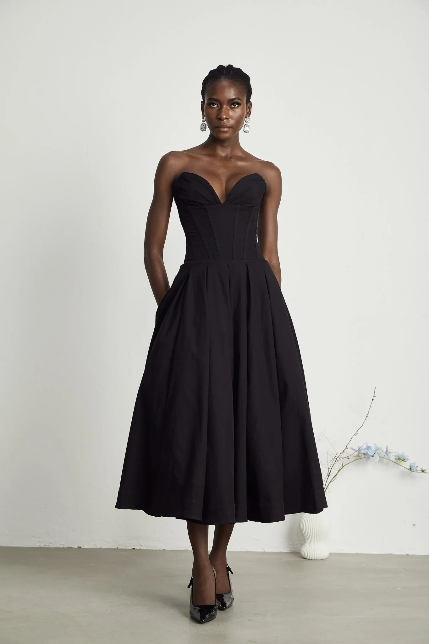 London Midi Dress Black Offshoulder Corset Pleated Pockets Zip Fastening