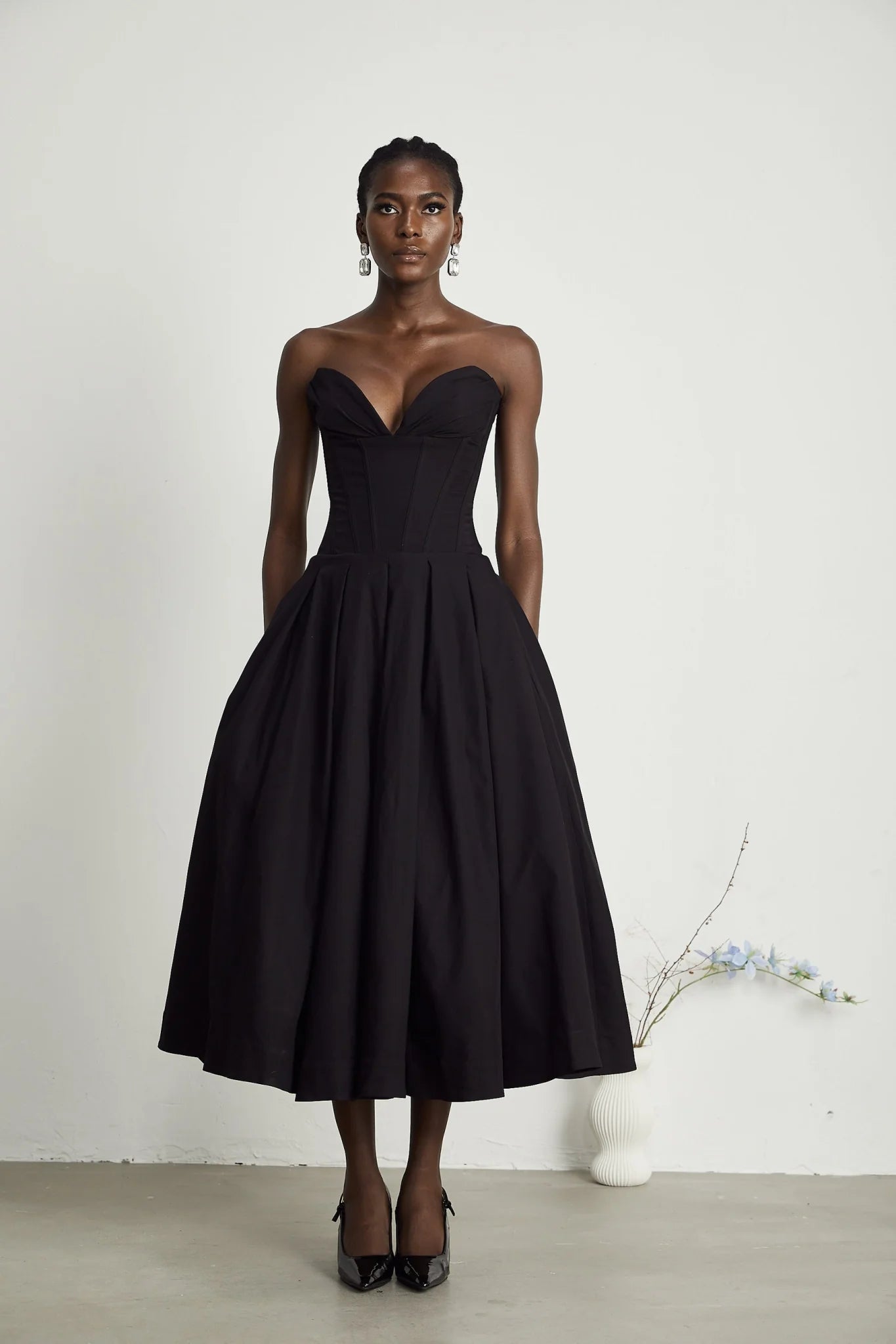 London Midi Dress Black Offshoulder Corset Pleated Pockets Zip Fastening