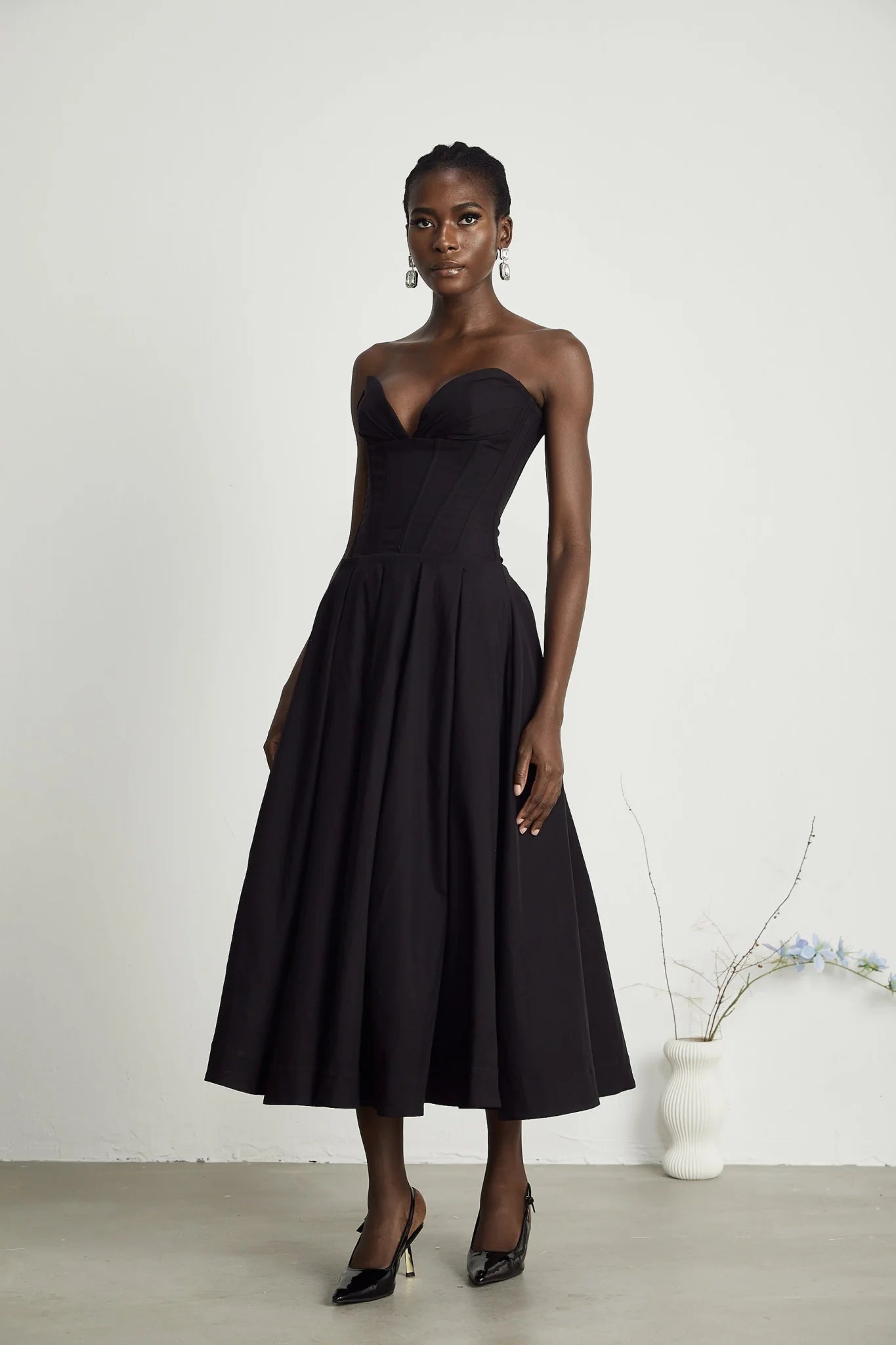 London Midi Dress Black Offshoulder Corset Pleated Pockets Zip Fastening