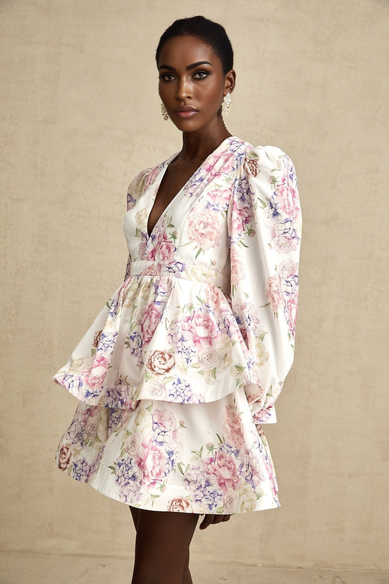 London Mini Dress Floral Tiered VNeck White Multicolor