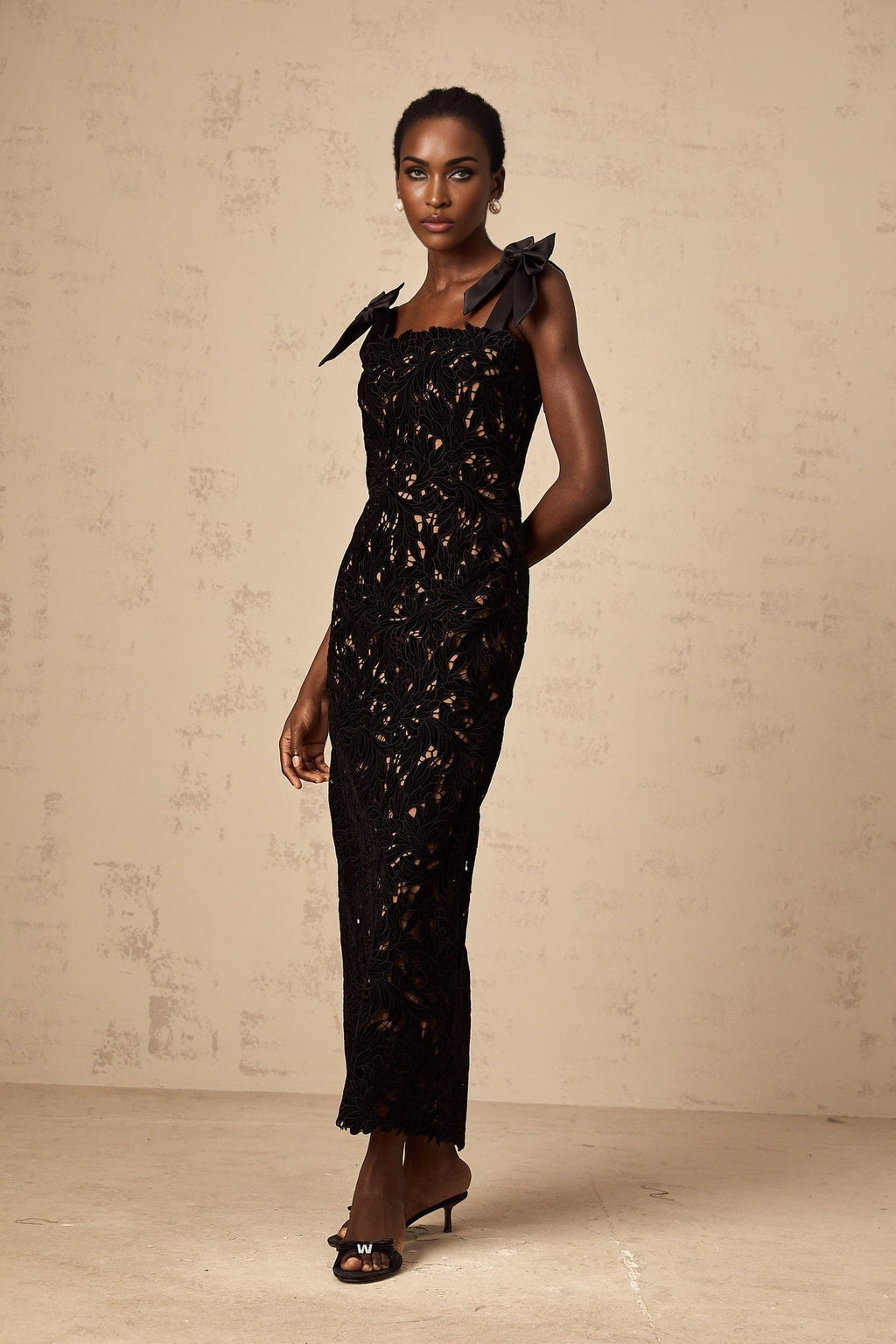 Loredana Floral Maxi Dress with Bowknot Straps and Lace Detailing