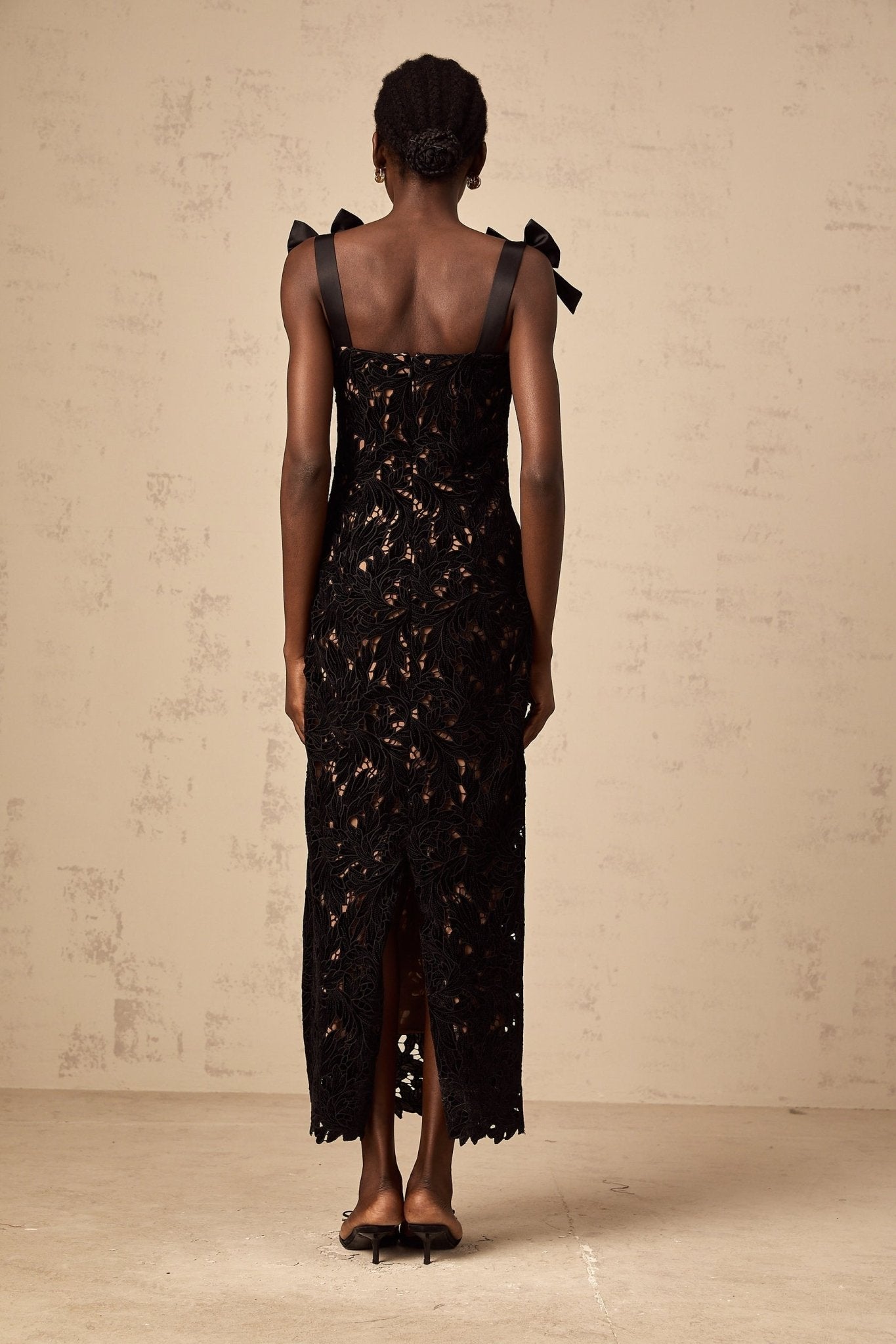 Loredana Floral Maxi Dress with Bowknot Straps and Lace Detailing