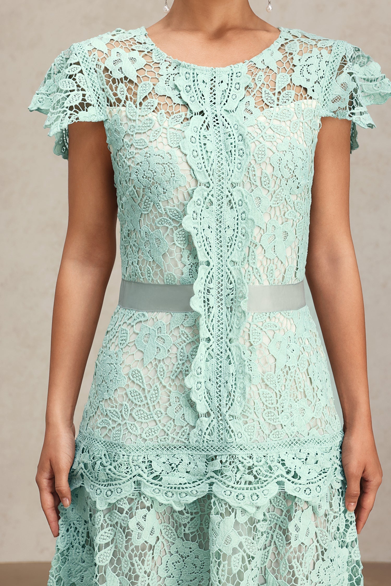 Lucia Mint Lace Sleeveless Midi Dress