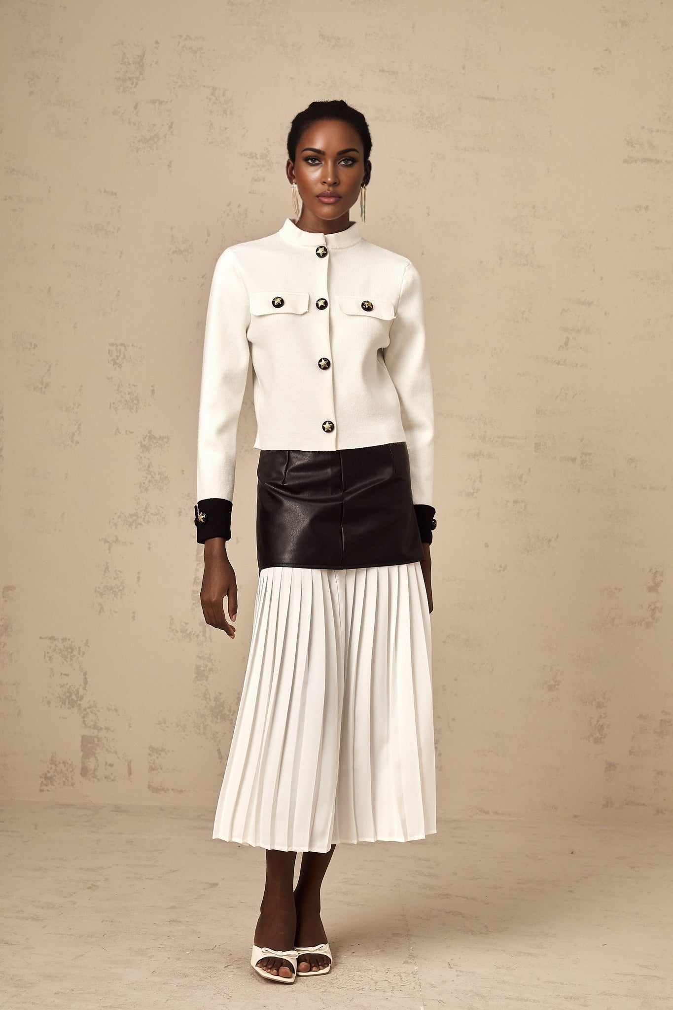 Luciana Jacket White Fine Knit Star Motif Cropped Style