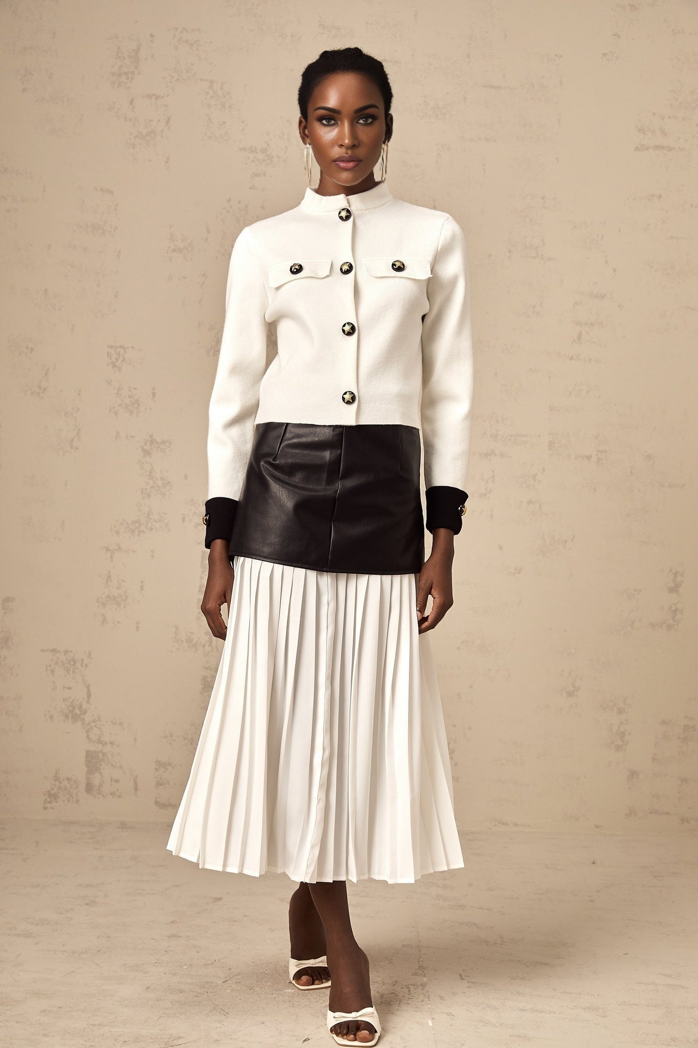 Luciana Jacket White Fine Knit Star Motif Cropped Style