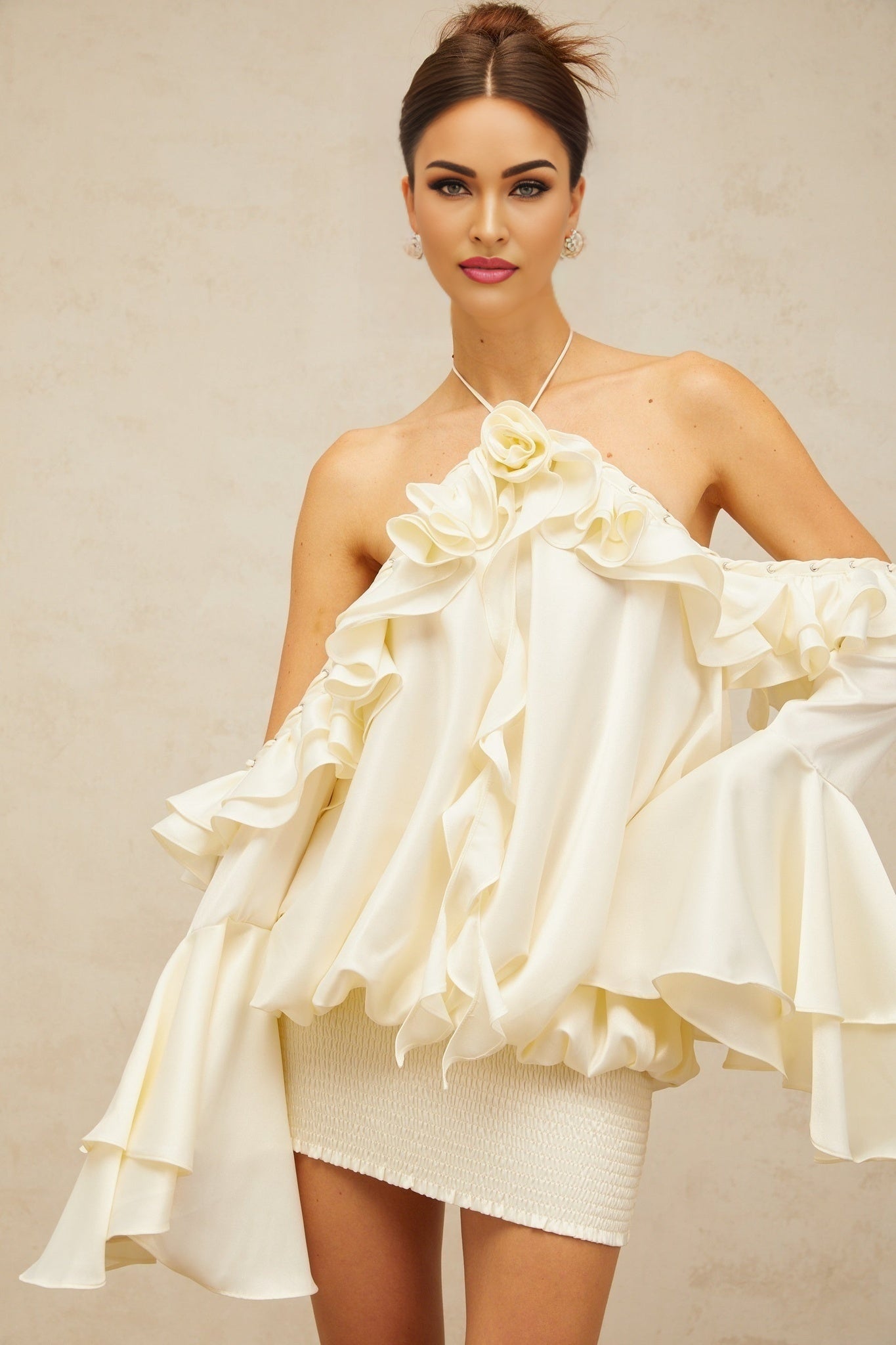Ludovica Mini Dress with Halterneck and Ruffled Detailing