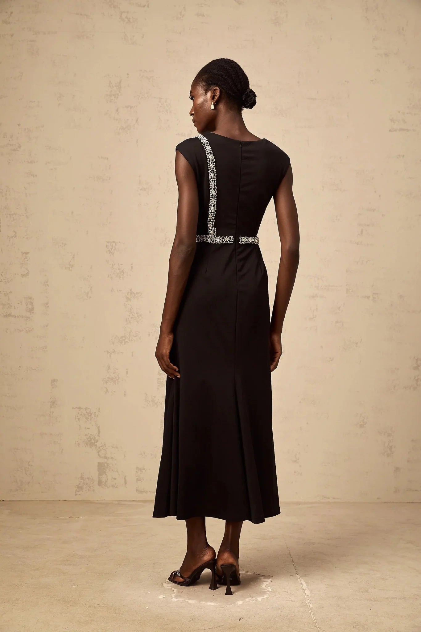 Madalynn Midi Dress Black Crystal Embellished Bowknot Mermaid Hem