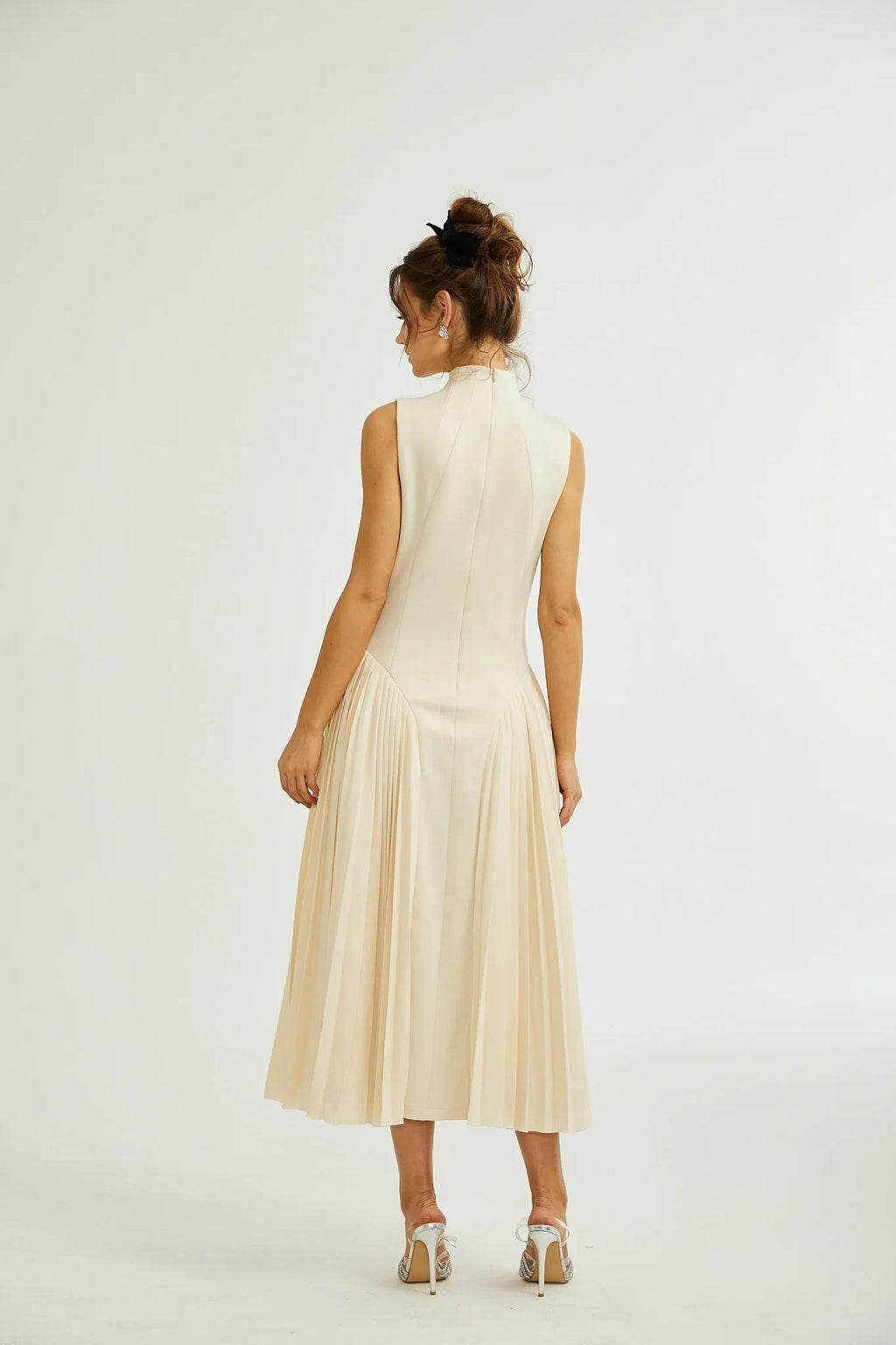 Madalynn Sleeveless Mock Neck Pleated Knitted Midi Dress