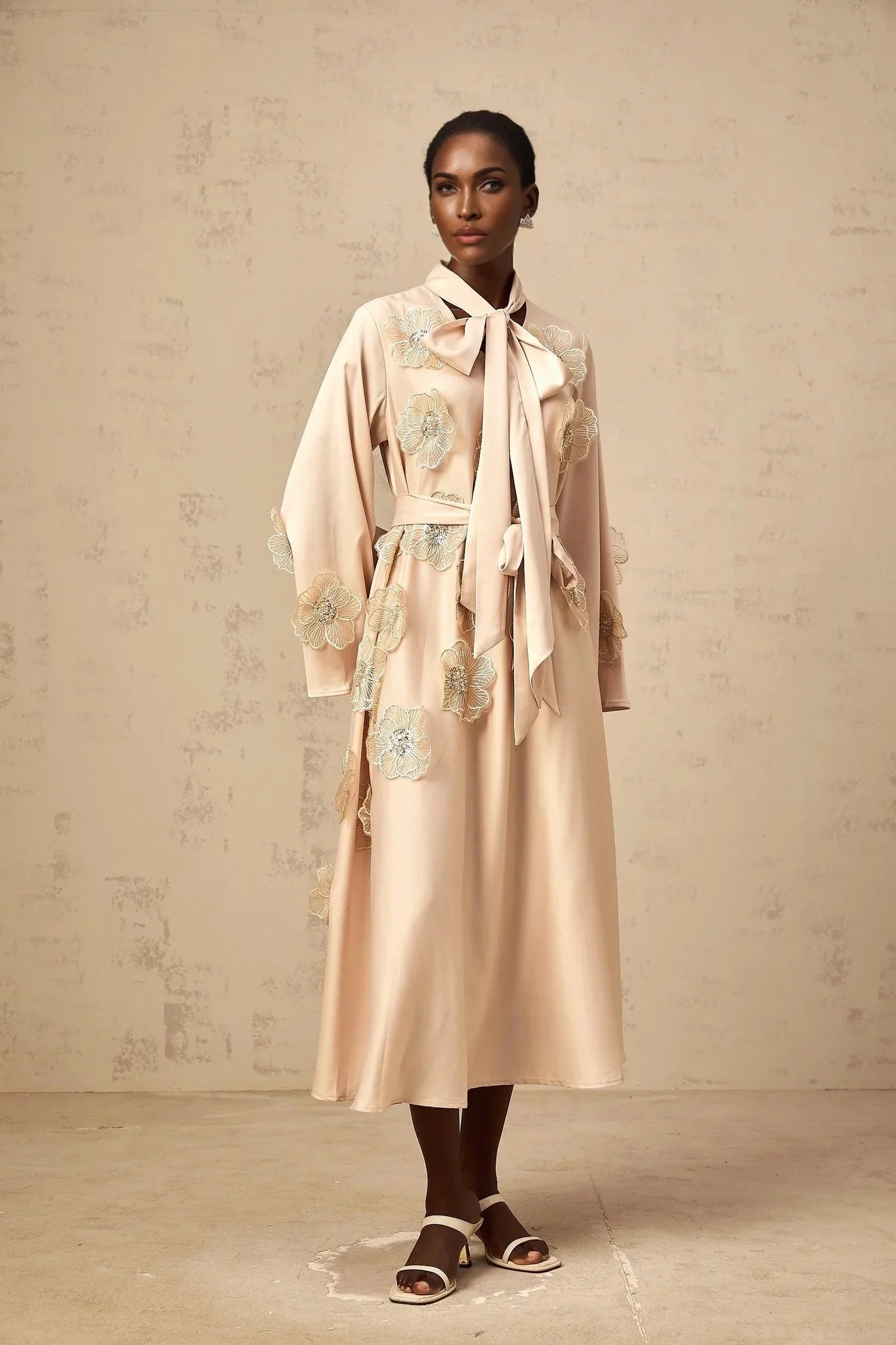 Madisyn Midi Dress Floral Appliqu Beaded Sequin A - Line Runway Fashion