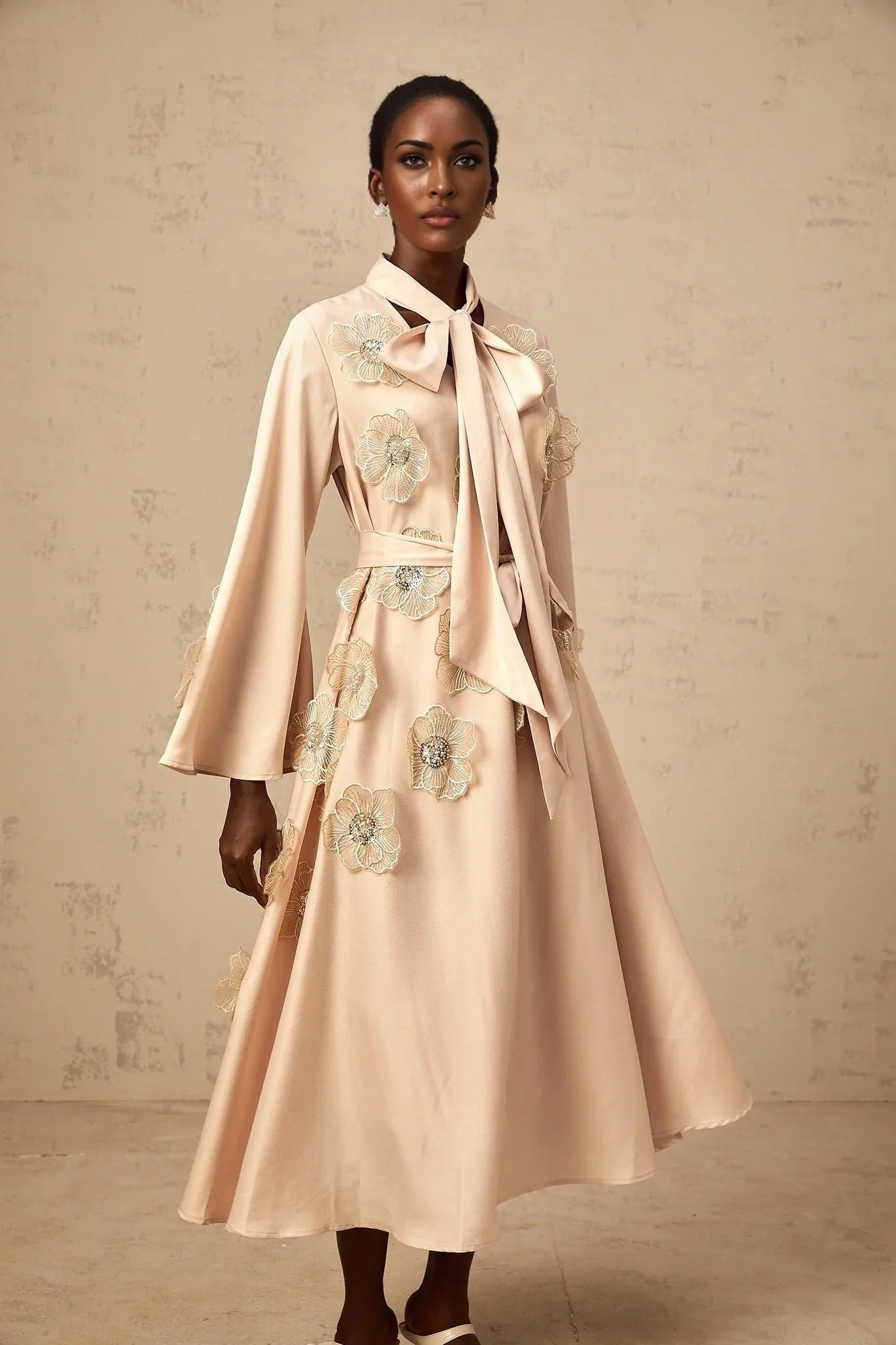 Madisyn Midi Dress Floral Appliqu Beaded Sequin A - Line Runway Fashion