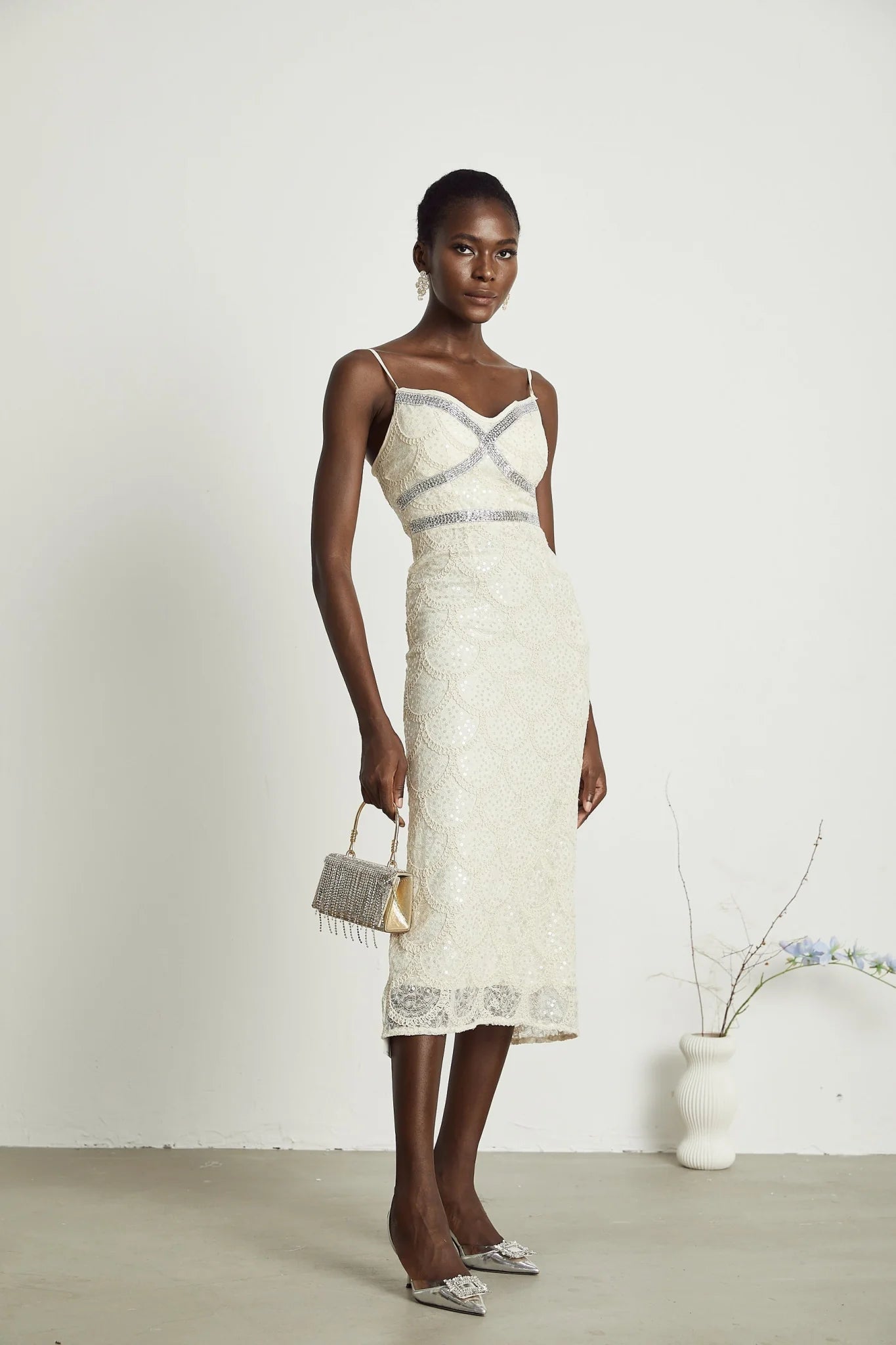 Madisyn Sleeveless V Neck Midi Dress