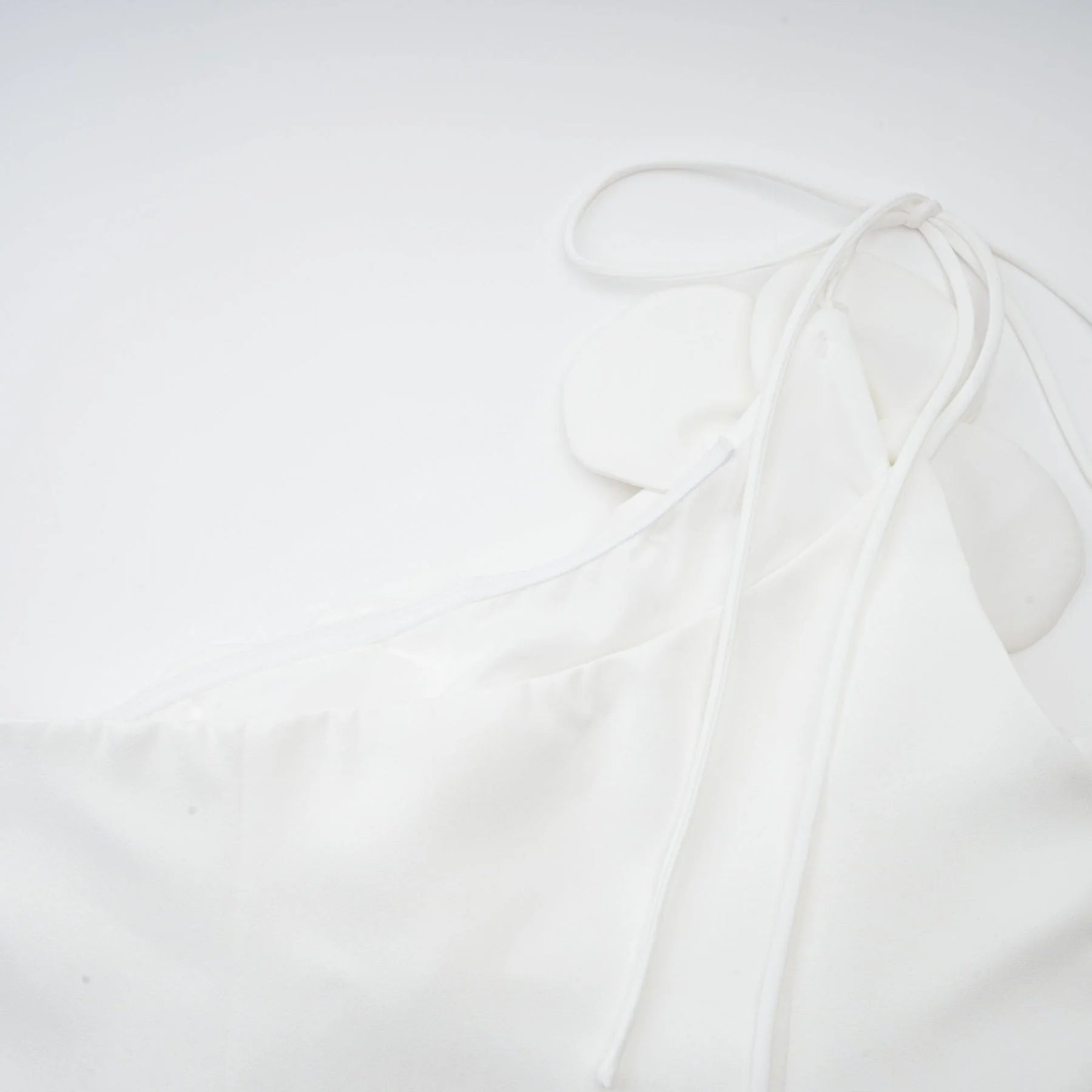 Mariarosa Mini Dress Mariarosa White Faux Flower Tie Side Zip