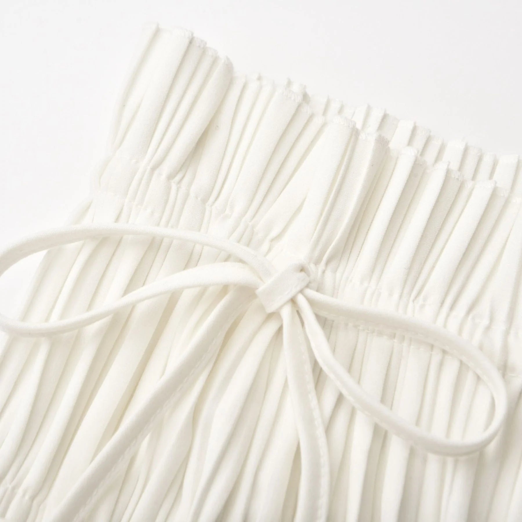 Mariuccia Skirt & Top Set White Pleated Open Back & Slit