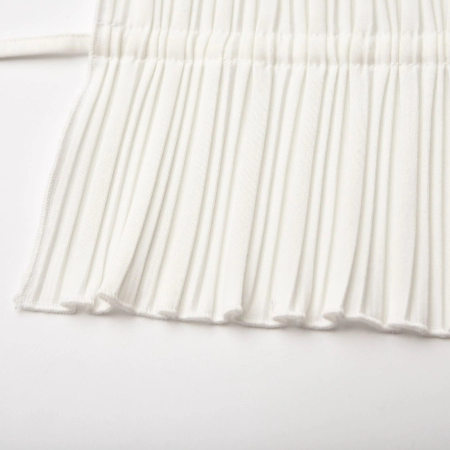 Mariuccia Skirt & Top Set White Pleated Open Back & Slit