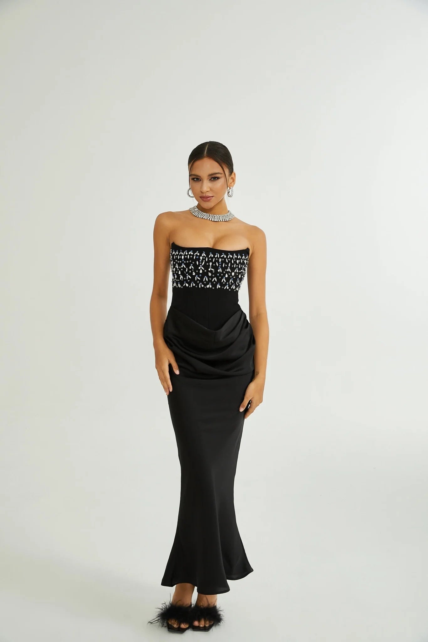 Melissa Maxi Dress in Timeless Black with Off - Shoulder Design