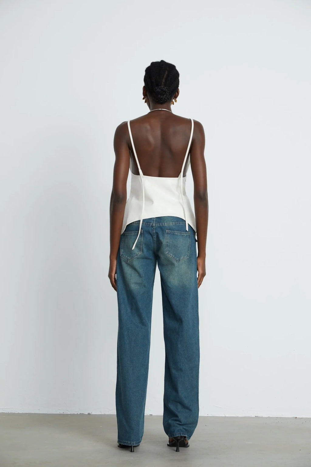 Meredith Floral Top White Leather Feel Applique & Zip