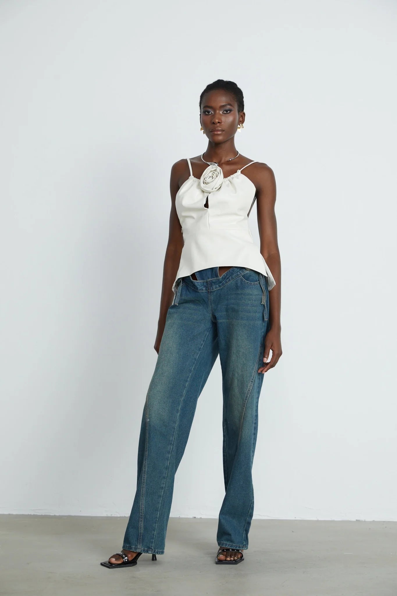 Meredith Floral Top White Leather Feel Applique & Zip