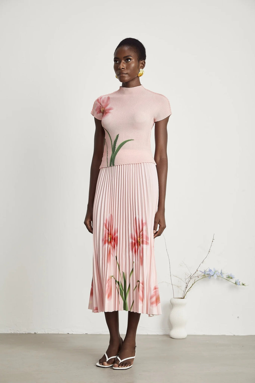 Michela Floral Midi Dress Pink Crew Neck with Short Sleeves & Pleated Detail
