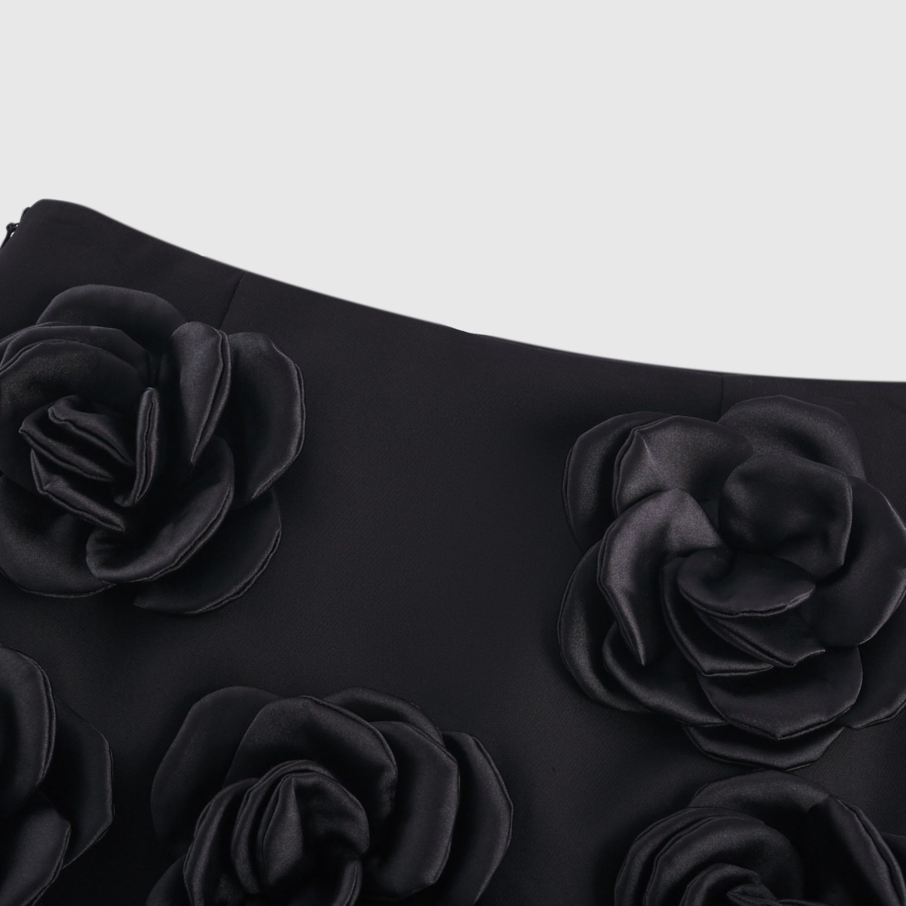 Nalini Black Thigh - Length Shorts With 3D Floral Appliqués