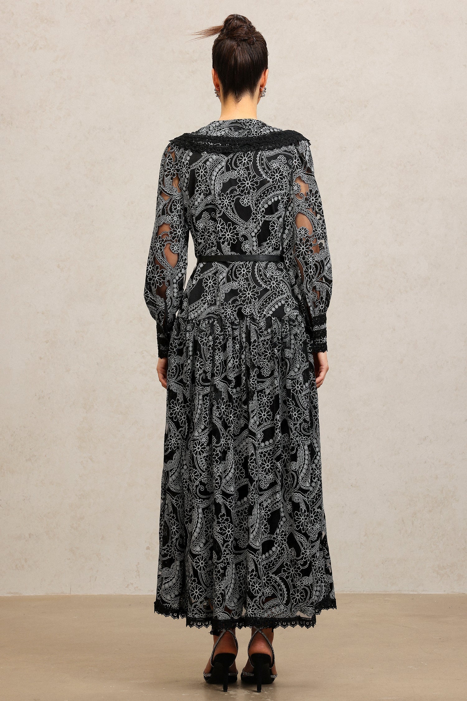 Natalina Black Lace Maxi Dress V-Neck Long Sleeve Formal Evening Events Fitted Waist
