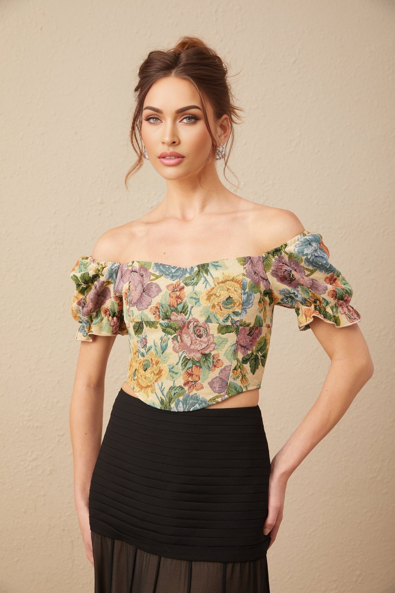 Ofelia Cropped Top Yellow Floral Jacquard & Shirred Hem