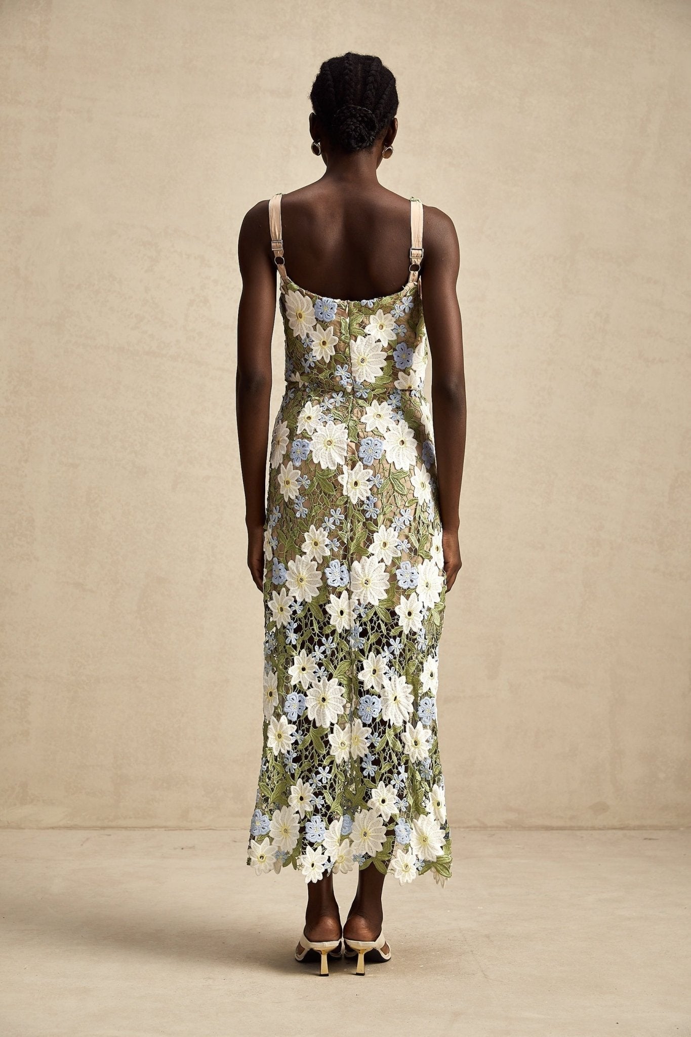 Pasquina Floral Midi Dress with Sweetheart Neck & FauxFlower Embellishment