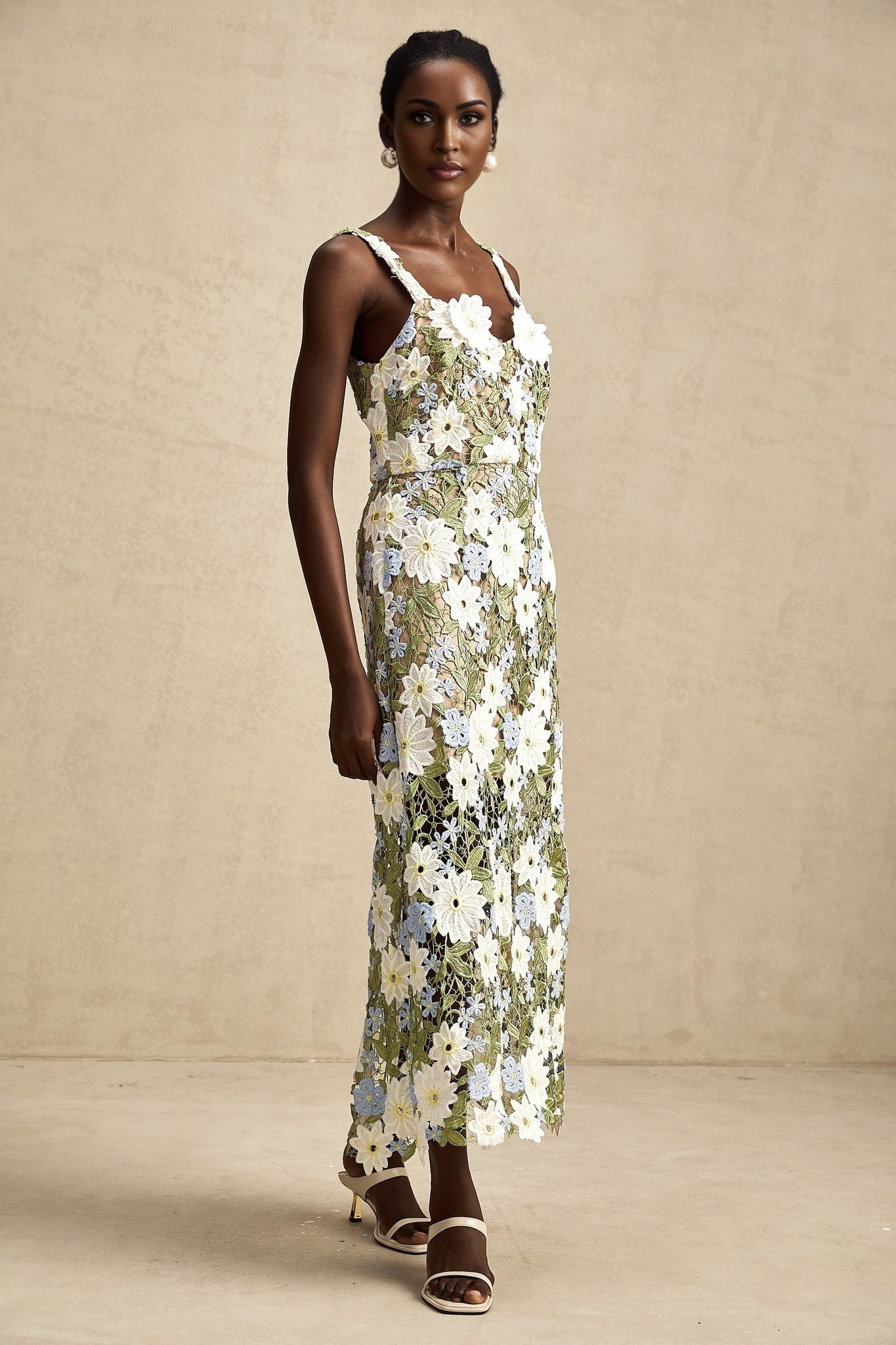 Pasquina Floral Midi Dress with Sweetheart Neck & FauxFlower Embellishment