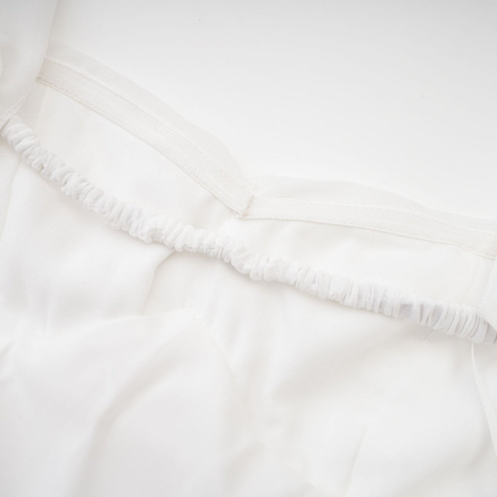 Perla Maxi Dress with Ruffled Design in White
